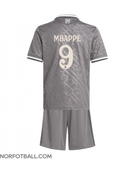 Billige Fotballdrakt Real Madrid Kylian Mbappe #9 Replika Tredjedraktsett Barn 2024-25 Kortermet (med bukser)